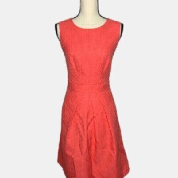 Tahari Coral sleeveless Sheath Fit & Flare Knee Length Office Dress - Picture 3 of 10